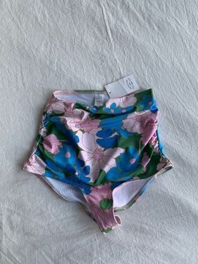 NWT Nettles Tale Super Hi Swim Bottoms